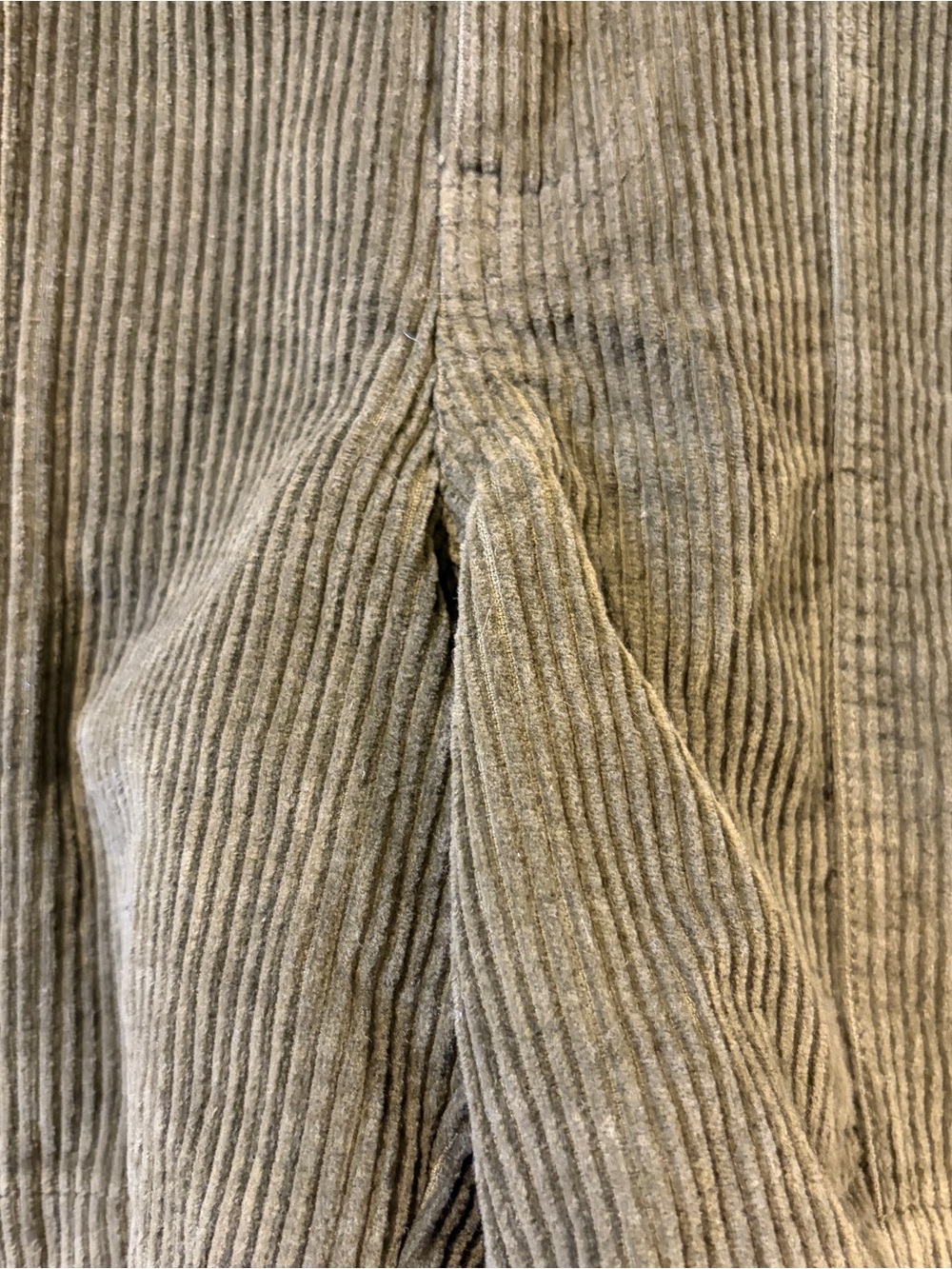 Dandy Del Mar Men’s Green Corsica Corduroy 5” Shorts - Medium - Picture 7 of 9